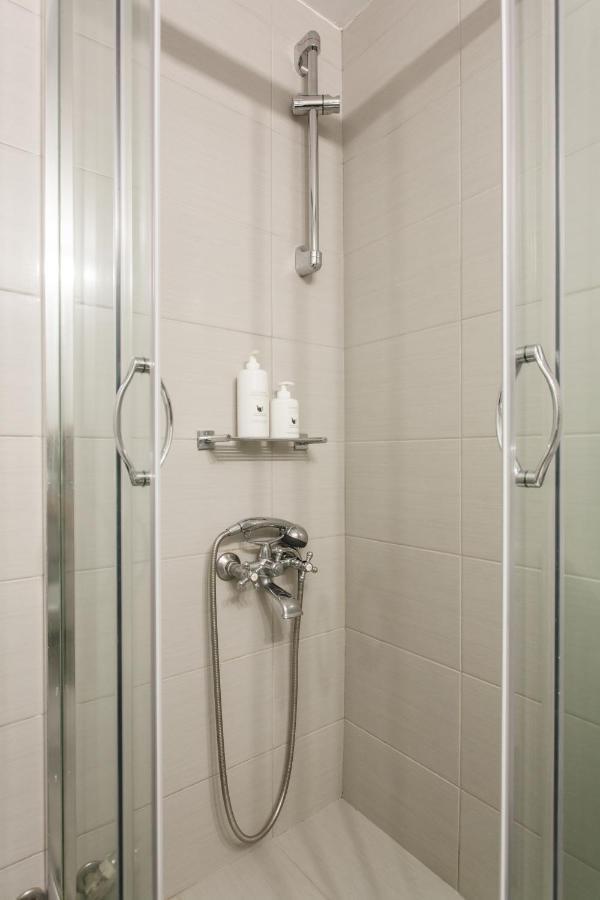 Central Apartment At Plaka 1 Bed For 2 Pers Athene Buitenkant foto